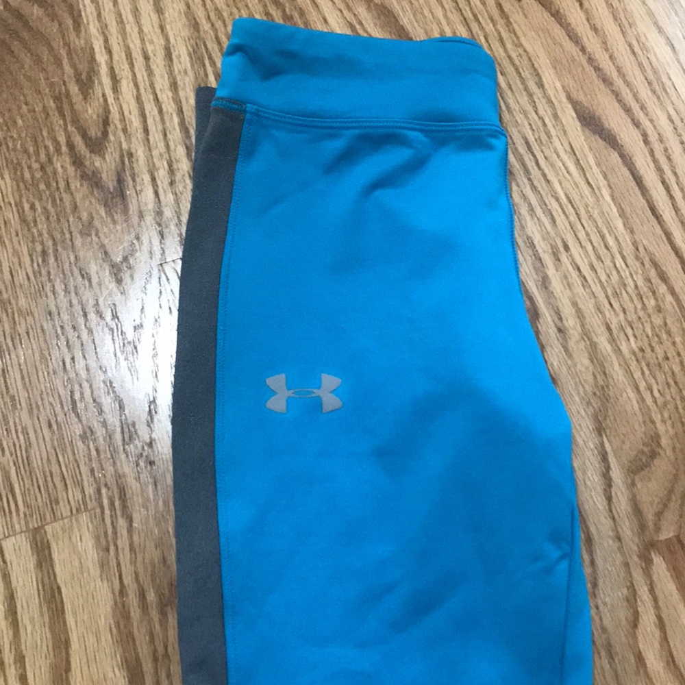 Under armor cold gear leggings